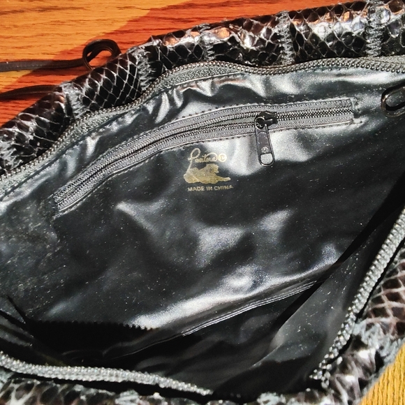 NWOT VINTAGE Pantera Black Snakeskin Leather Crossbody Bag Purse Clutch - Picture 6 of 9